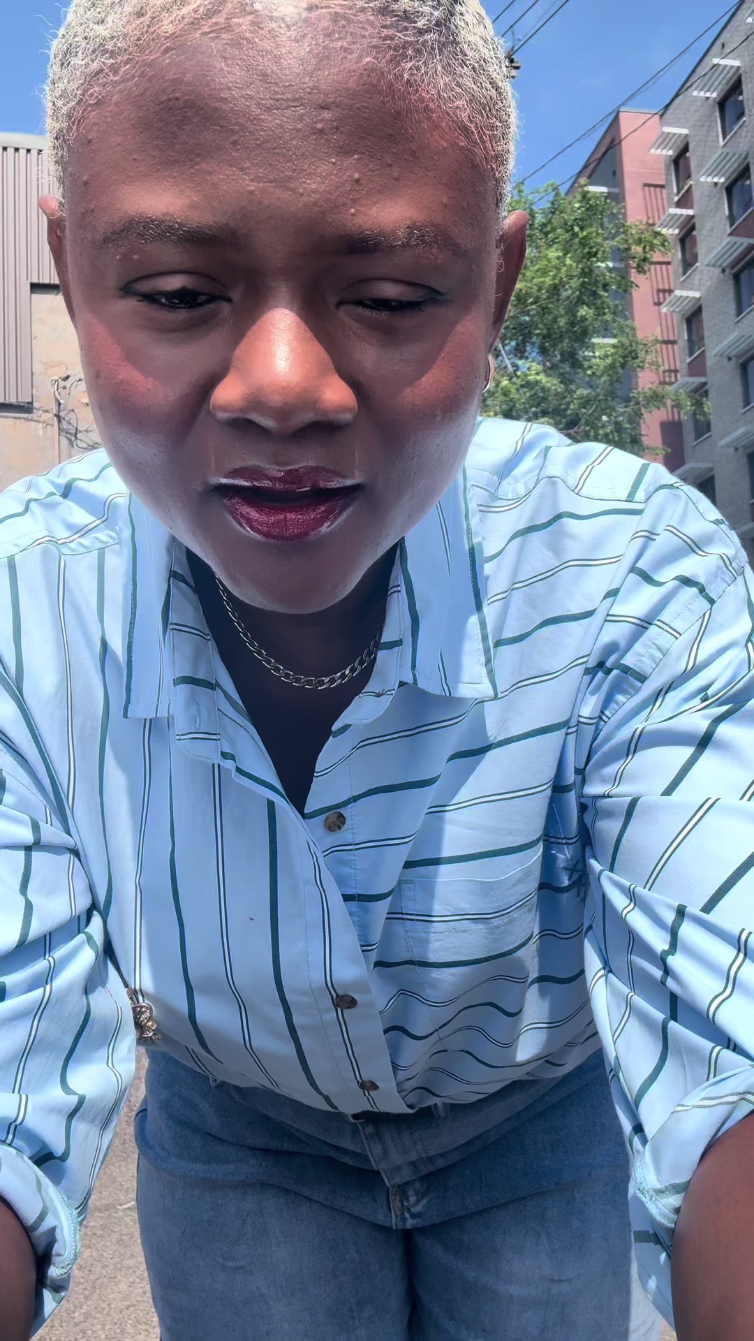 @Mojisola