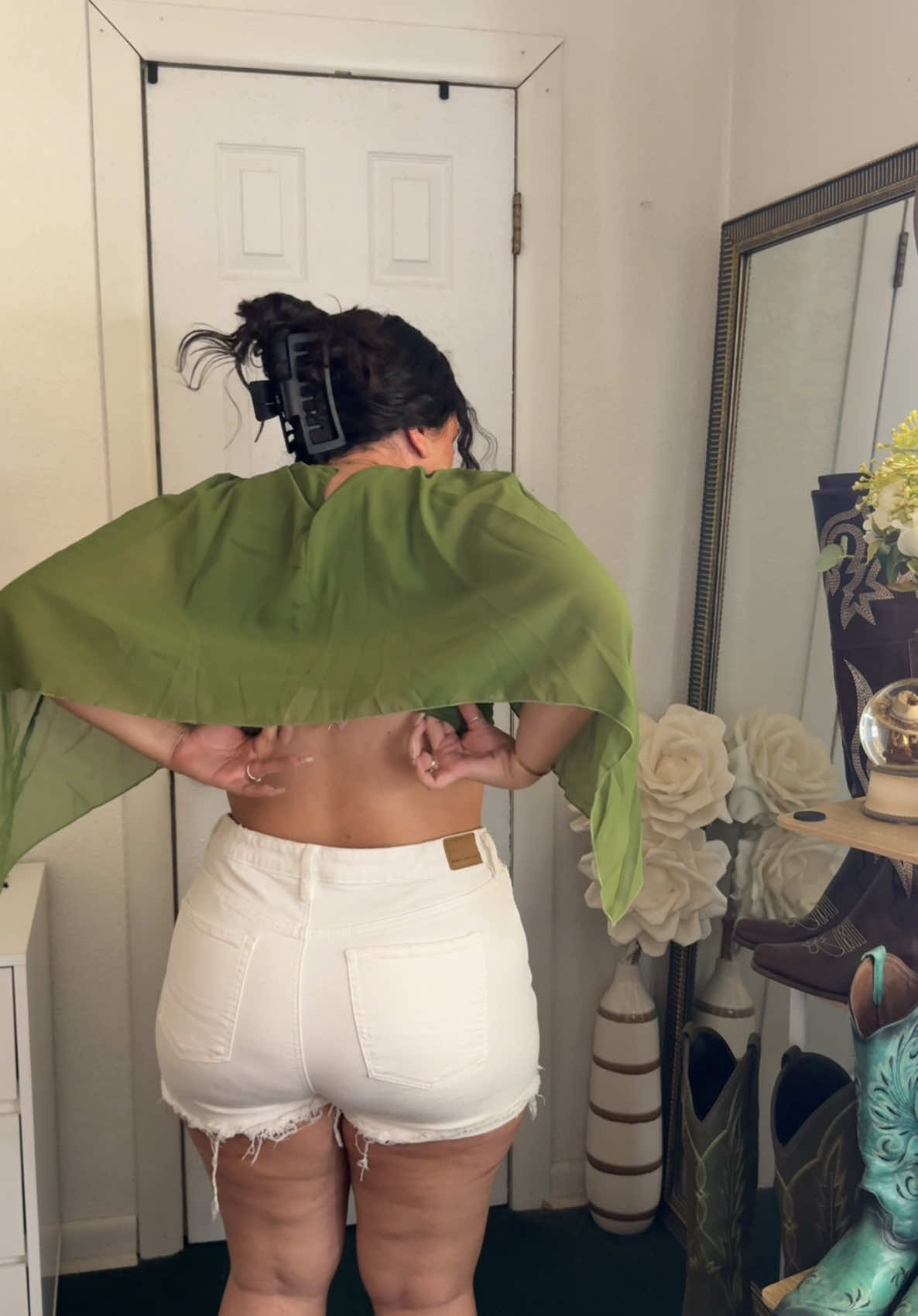 @Alondra Guaderrama