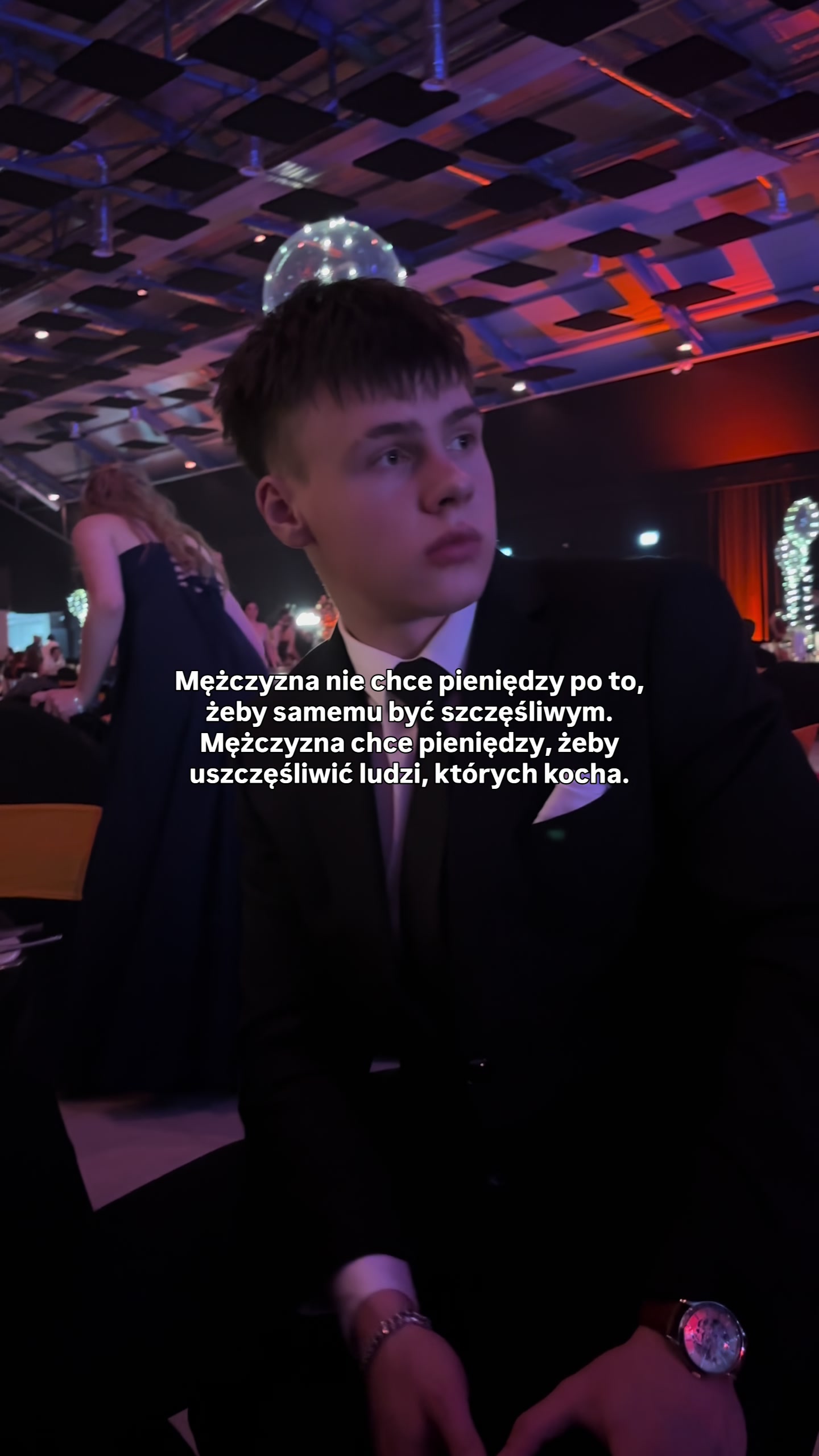 @IG: nowakalex_