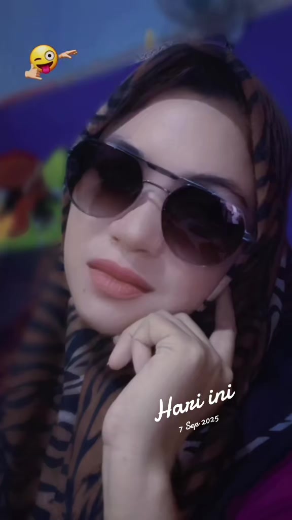 @𝖜𝖎𝖜𝖎𝖐 𝕼𝖚𝖊𝖊𝖓