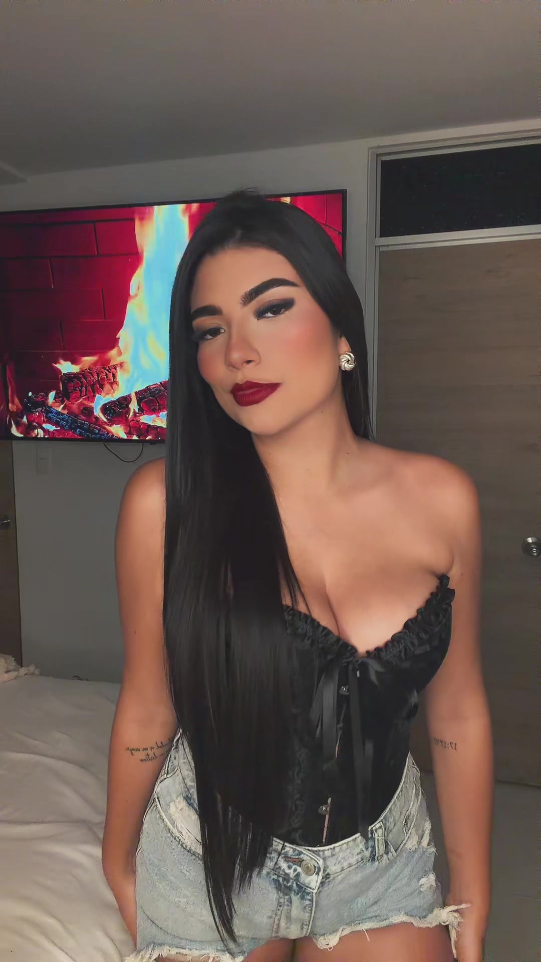 @⚡️👑𝐏𝐀𝐔𝐋𝐀 𝐃𝐈𝐀𝐙🦁⚡️
