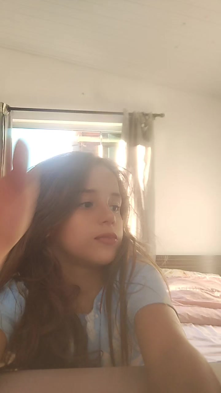 @Valentina