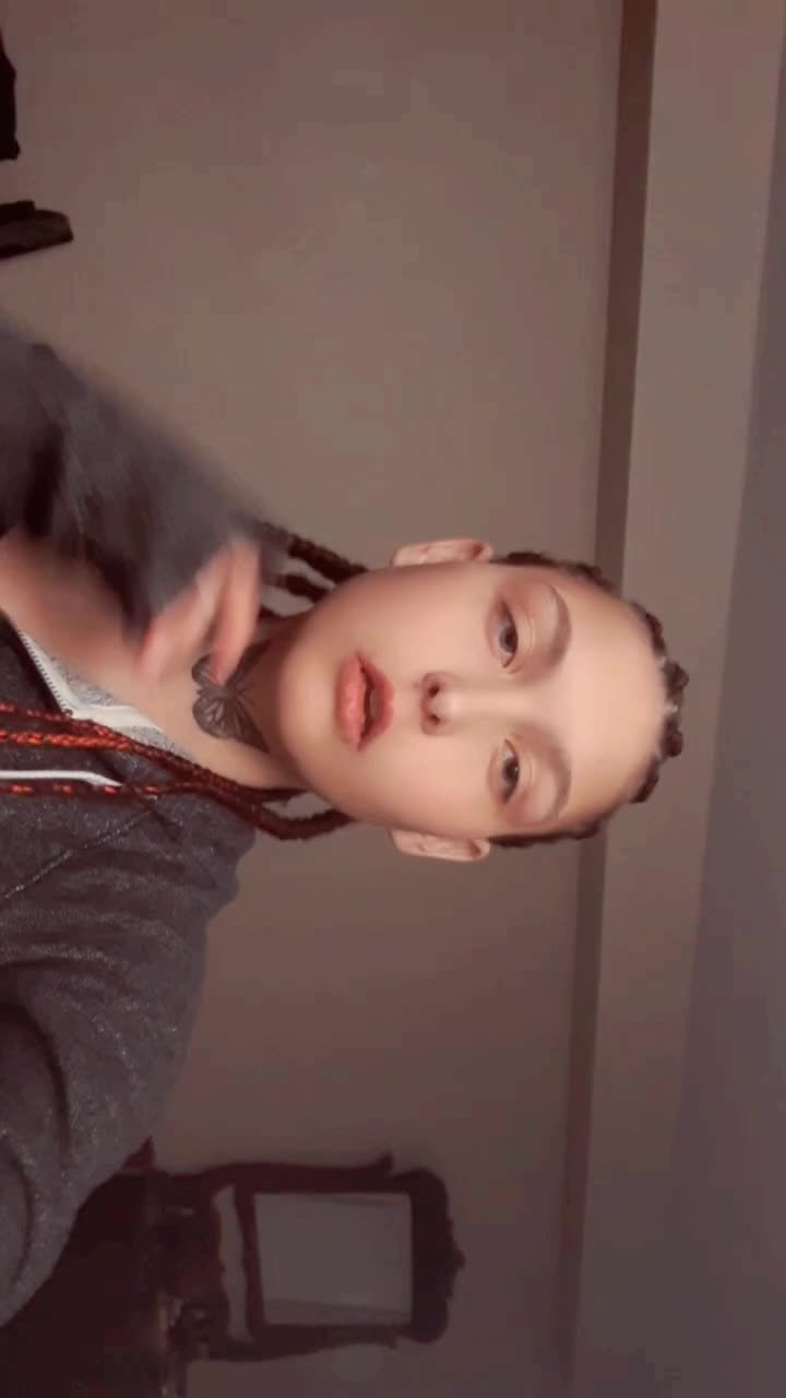 @Lil&bull;anxiousThang