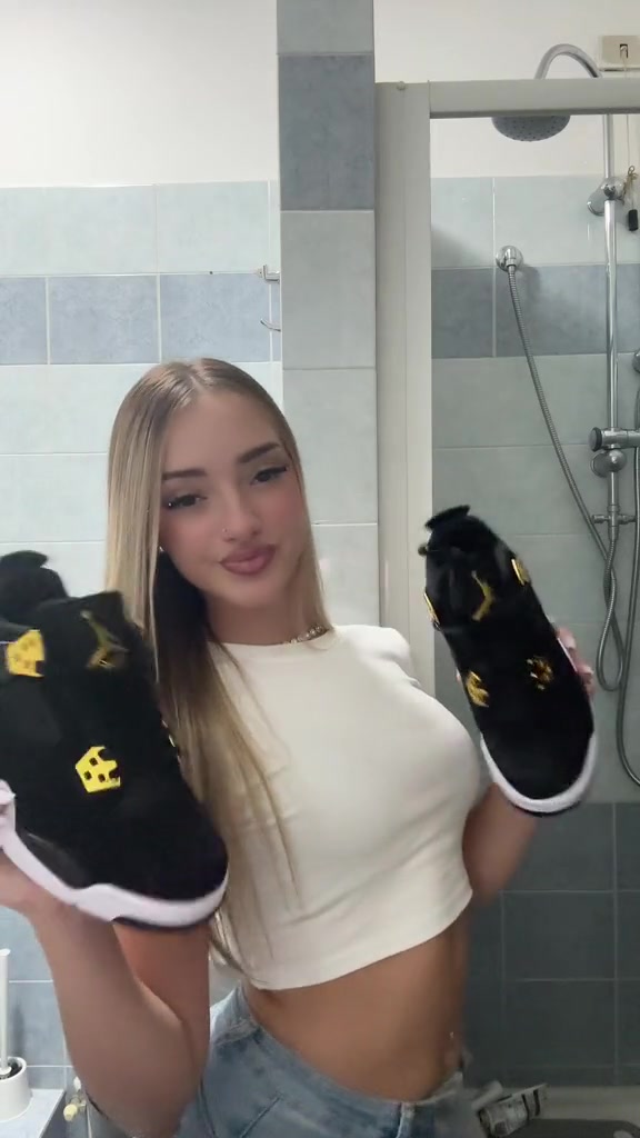 @sarix🇷🇴