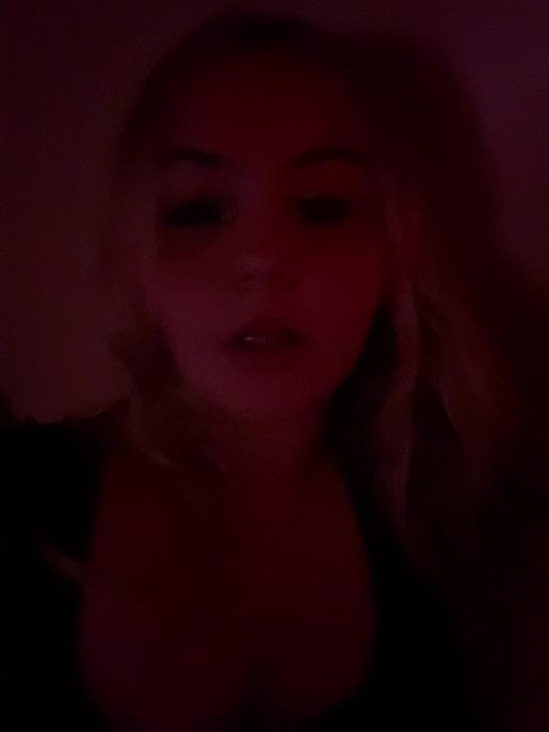 @T..