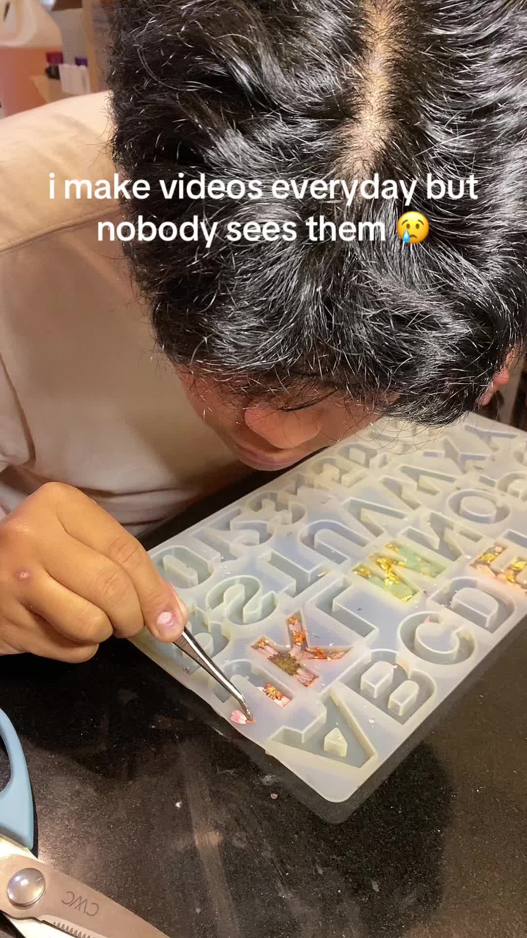 @diyresindesigns