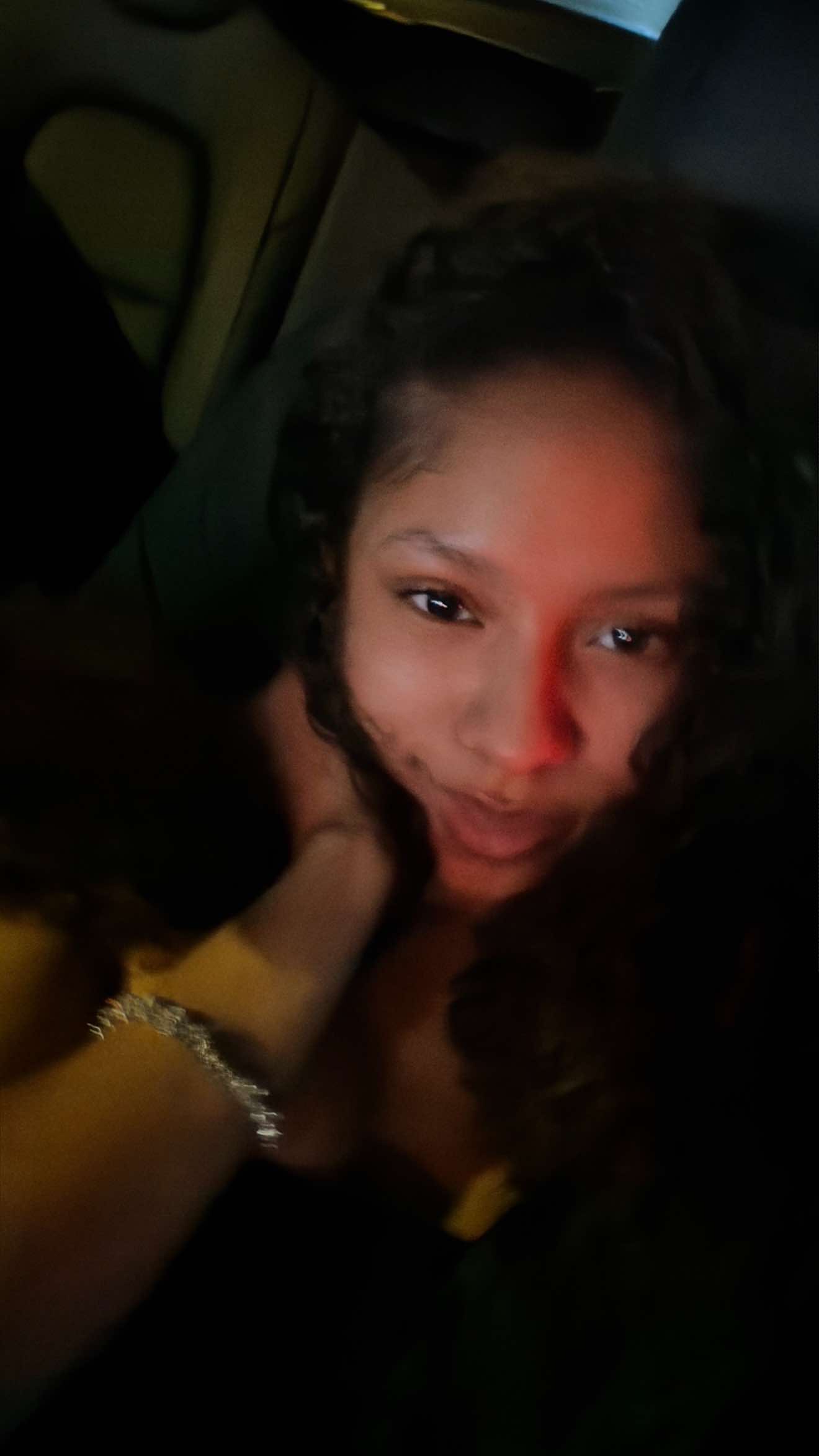@YonikaaW