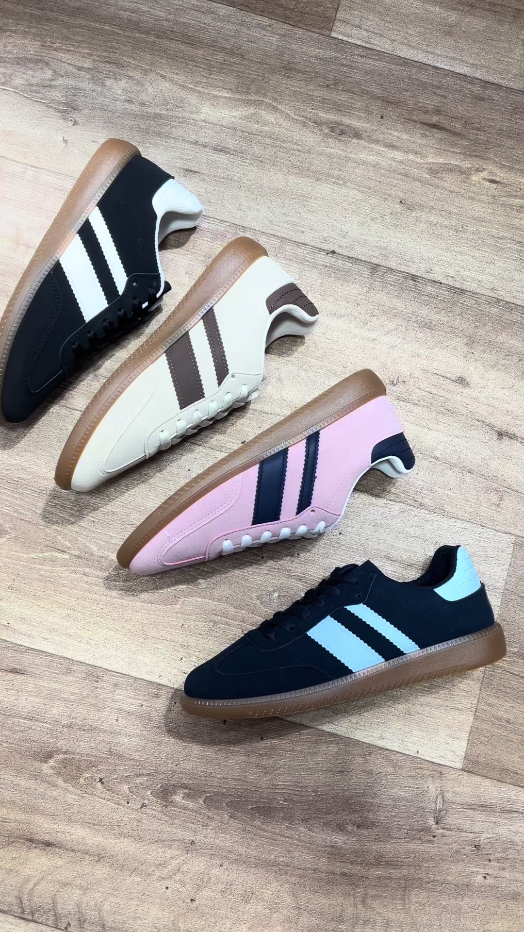 @Azar Shoes Store