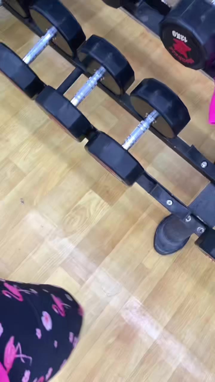 @tiya.tiya347
