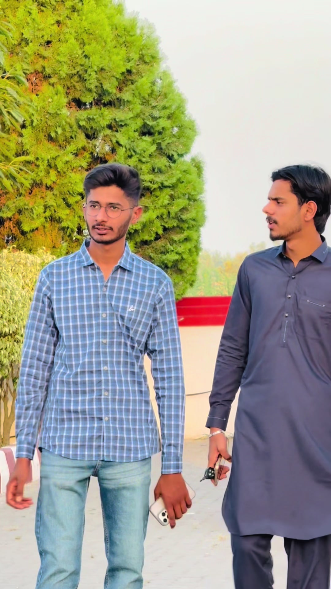 @Abdul Rehman سلہریا 🦅🎭