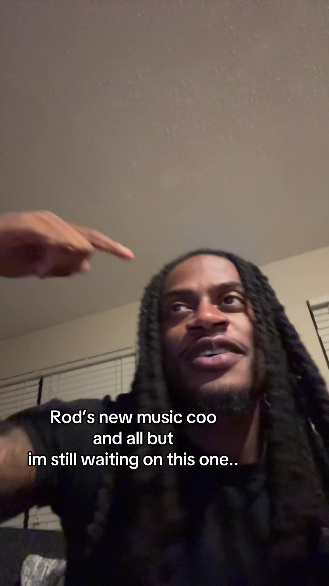 @Izzy🖤