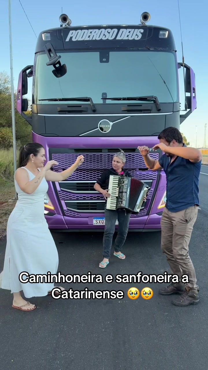 @Nan&aacute; e Dandan