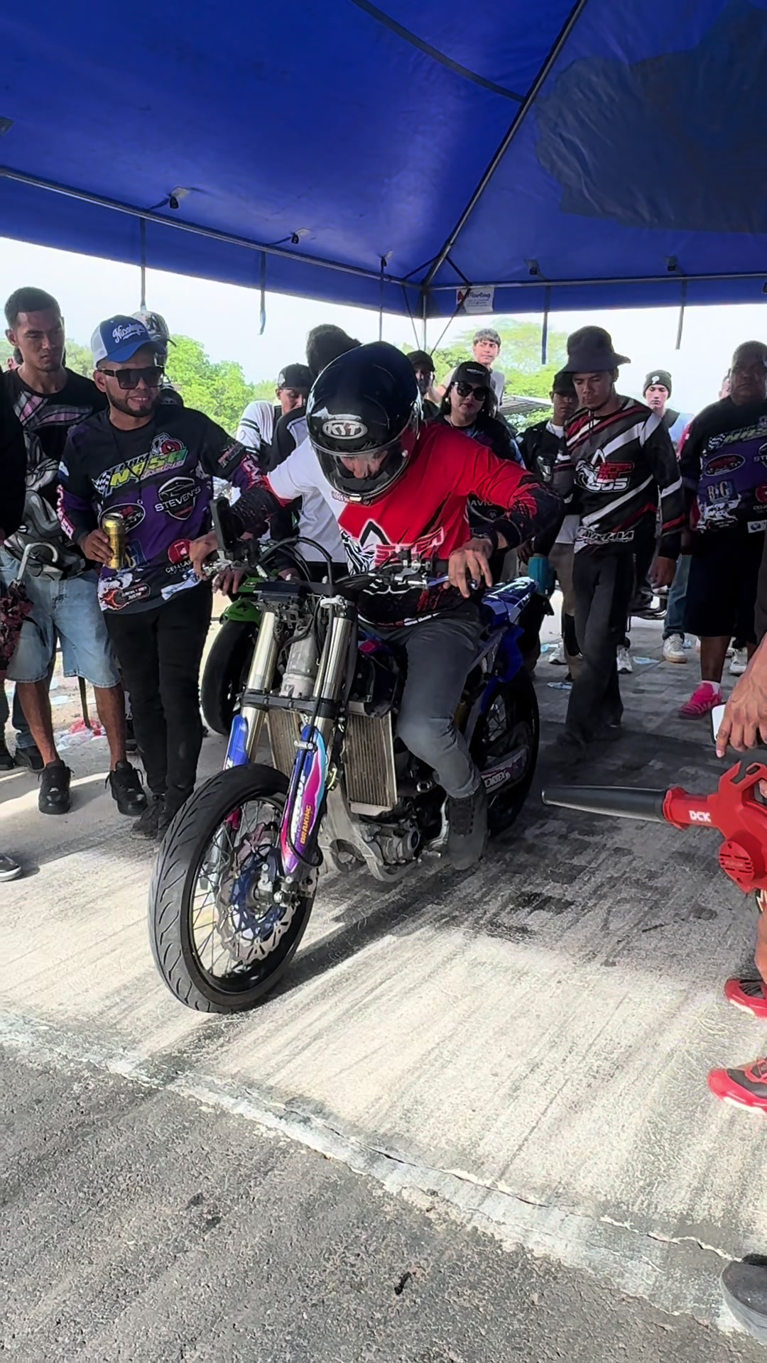 @Harley Zeledon 23