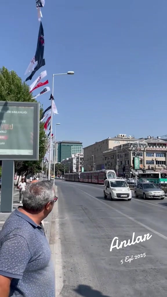@Özkan-68Aksry