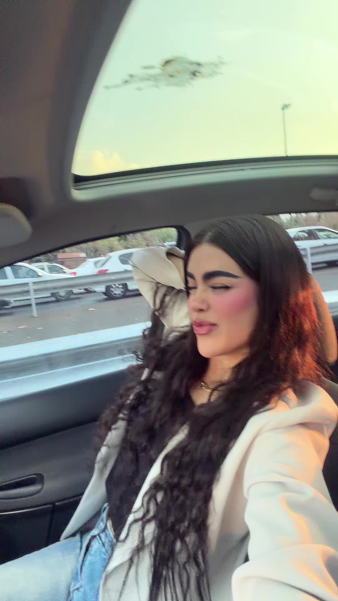 @MAHSA 🍒 ZAMANIAN
