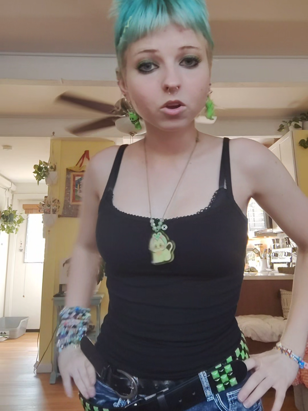 @REM_MER