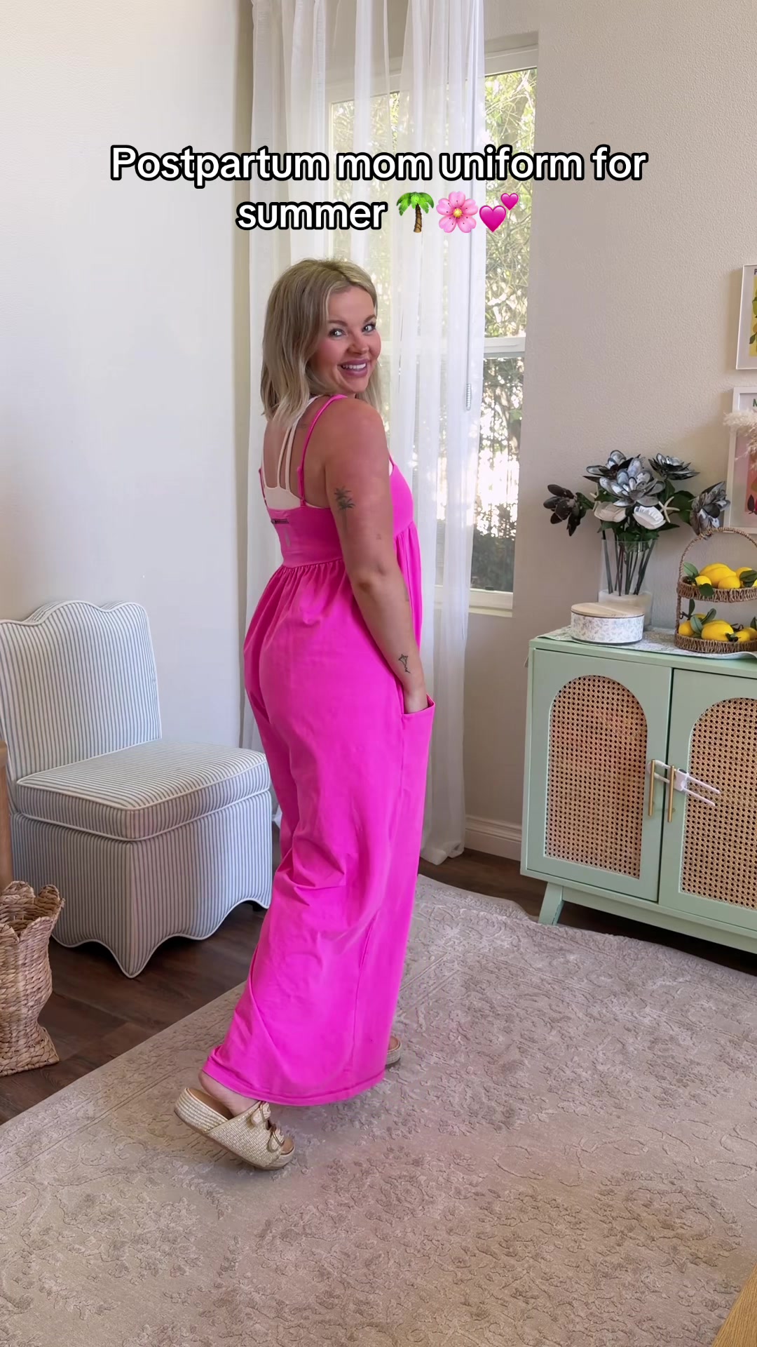 @Olivia May | Mom Style & Hacks
