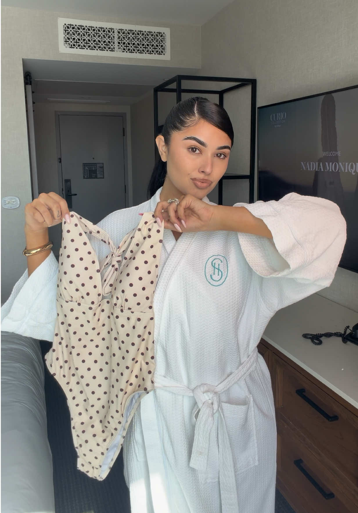 @nadiiamonique