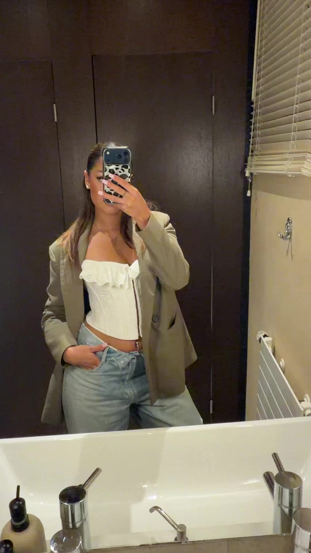 @mya