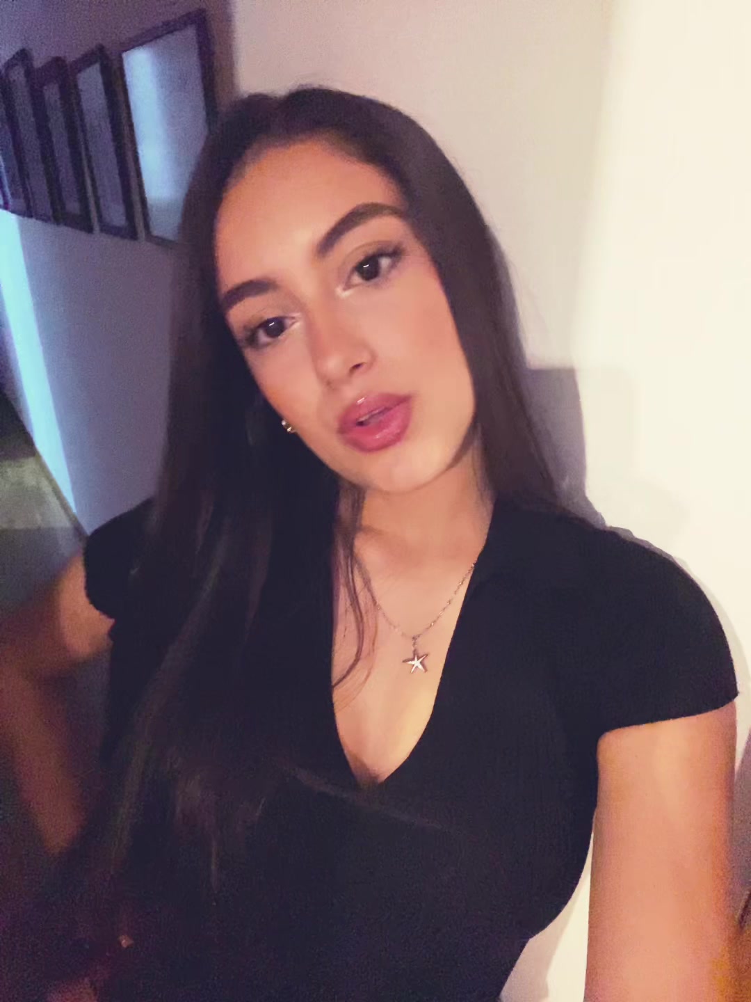 @𝙽𝚊𝚗𝚒𝚝𝚊