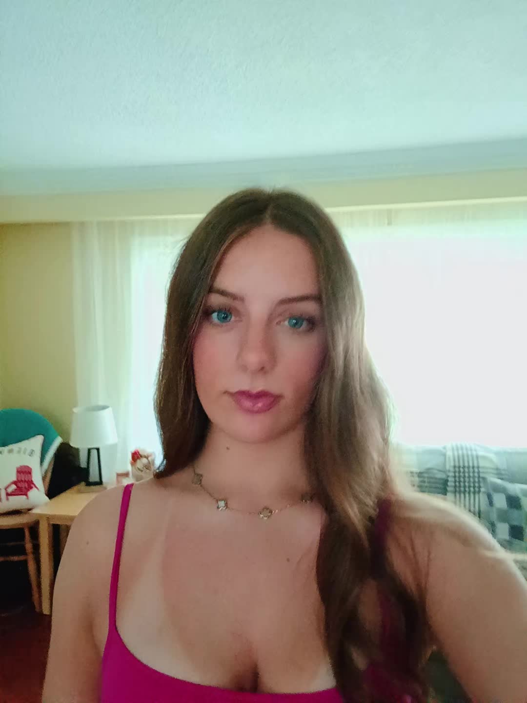 @Emily🌸