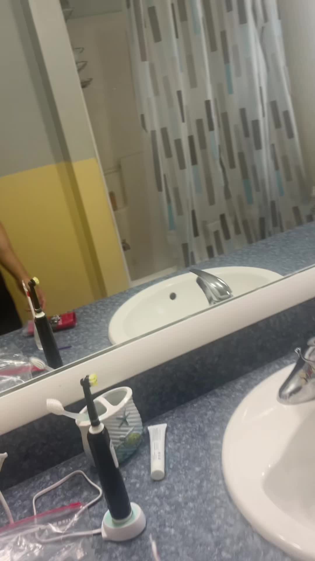 @LTRLogan😼