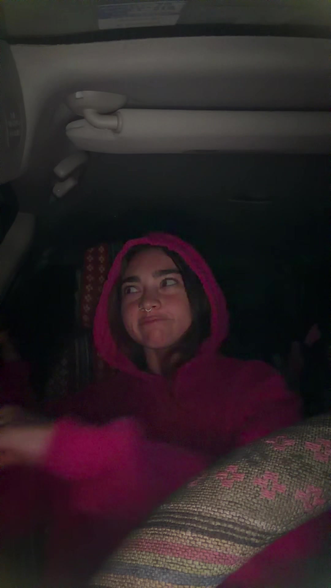 @mj