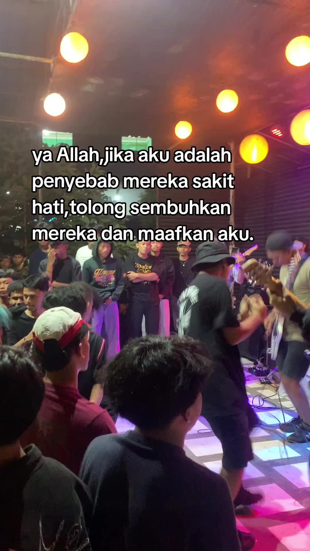 @AgiLlaaiLlaHaillAllaH