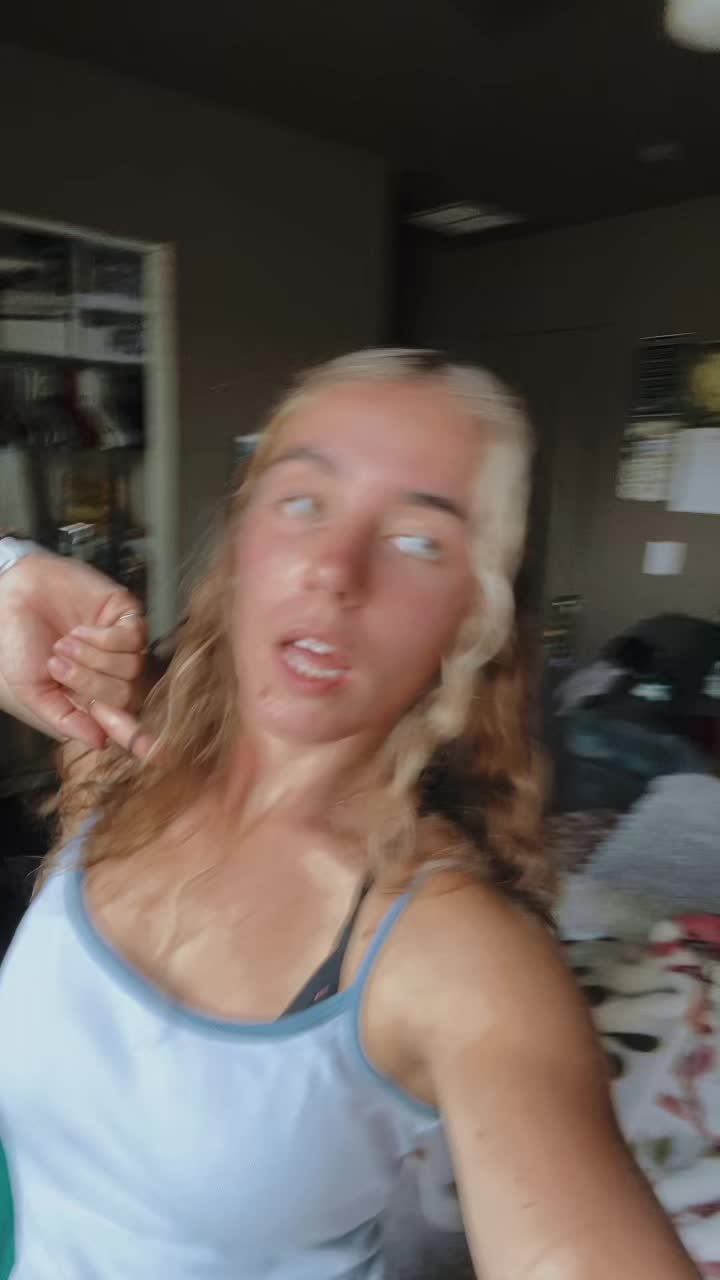 @Isabella