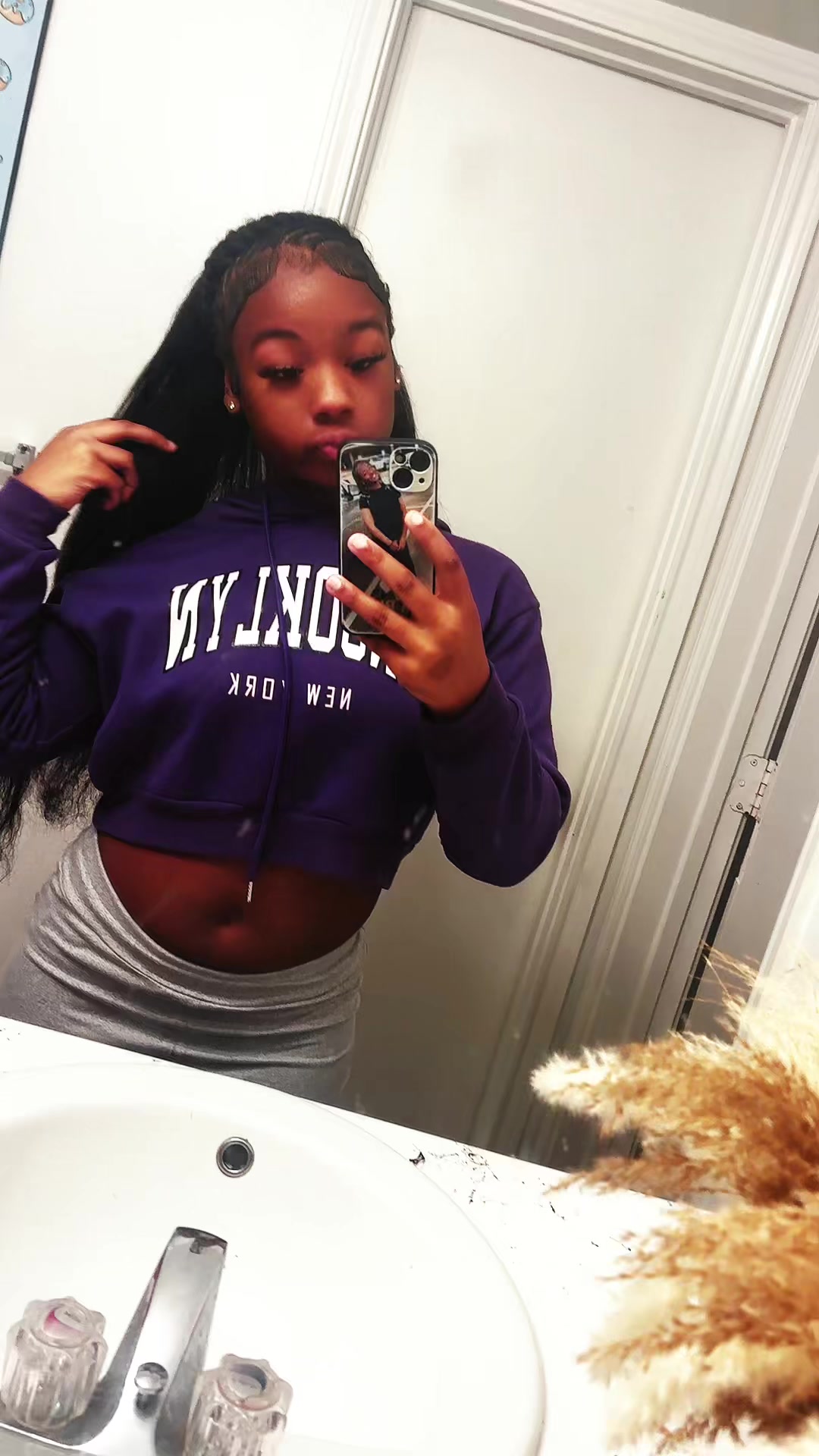 @Justaweirdgirl.