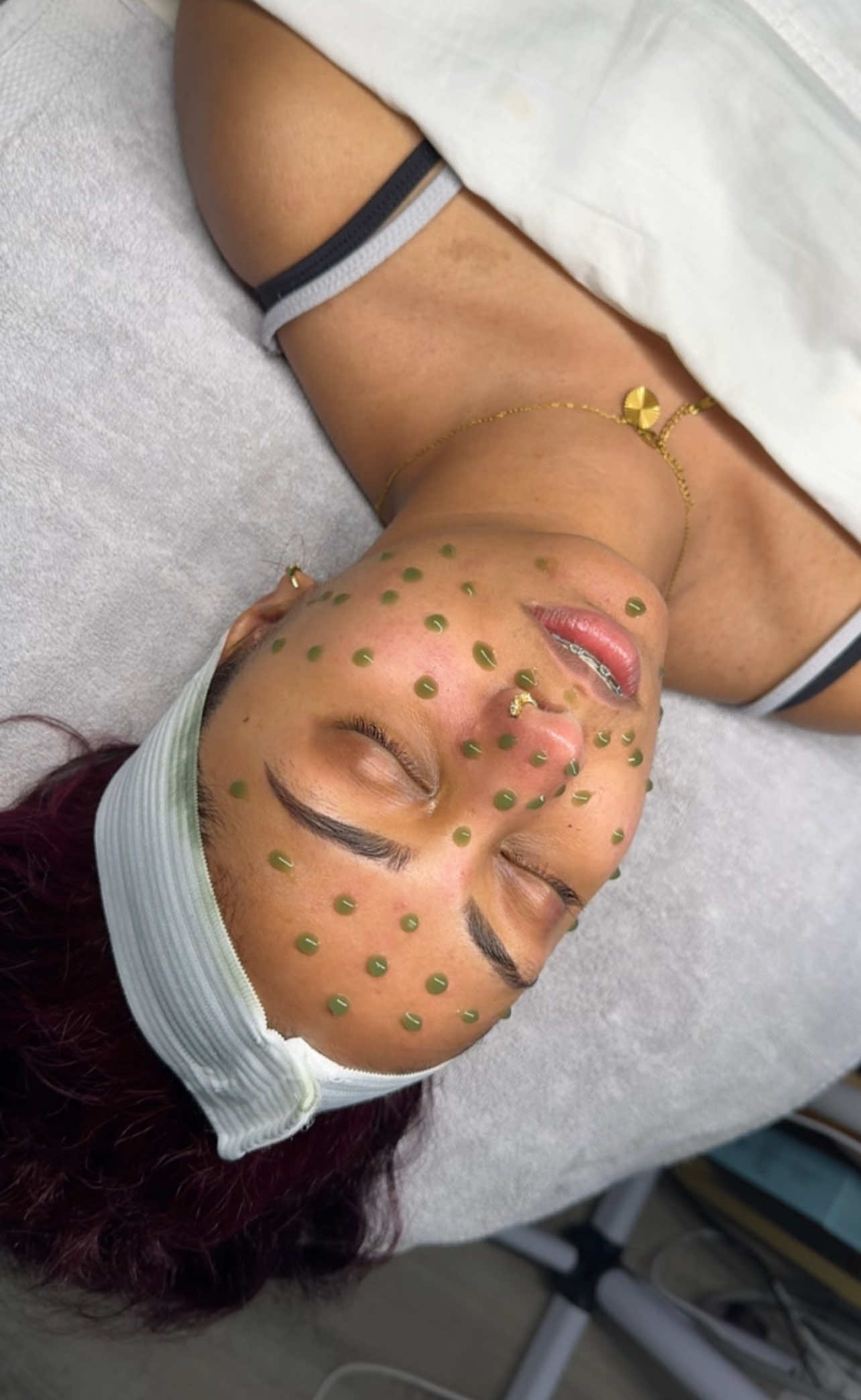 @mnmlsmbeauty