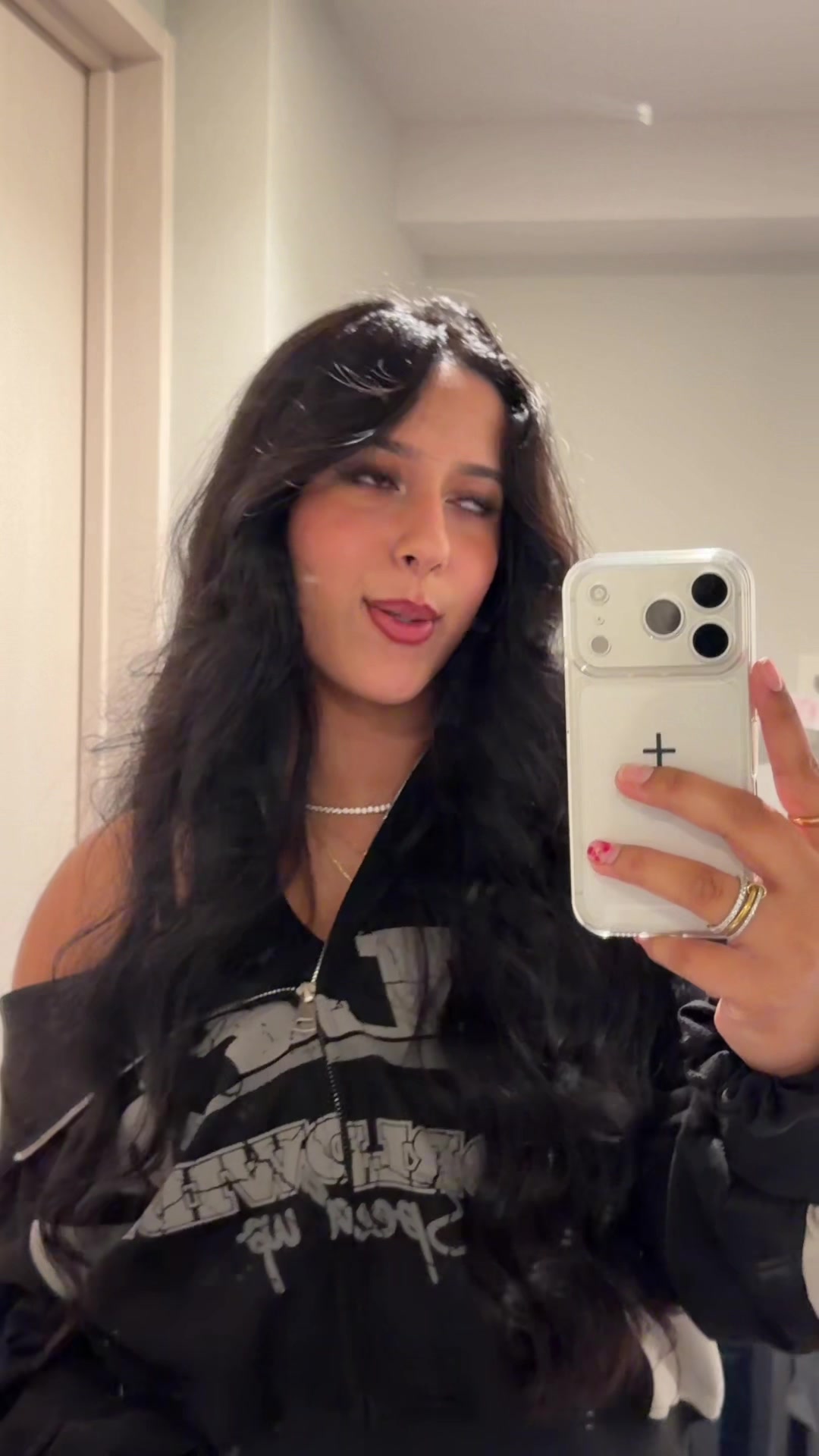 @ashleypakzad