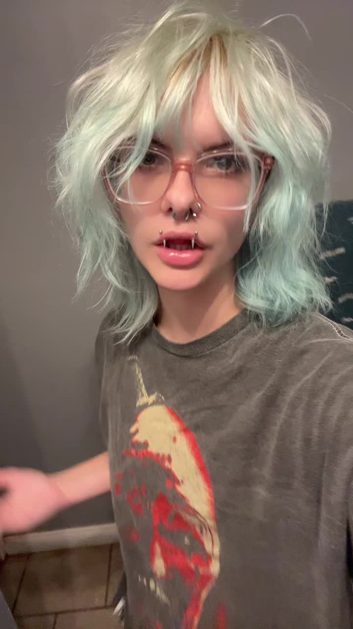 @a 🦇