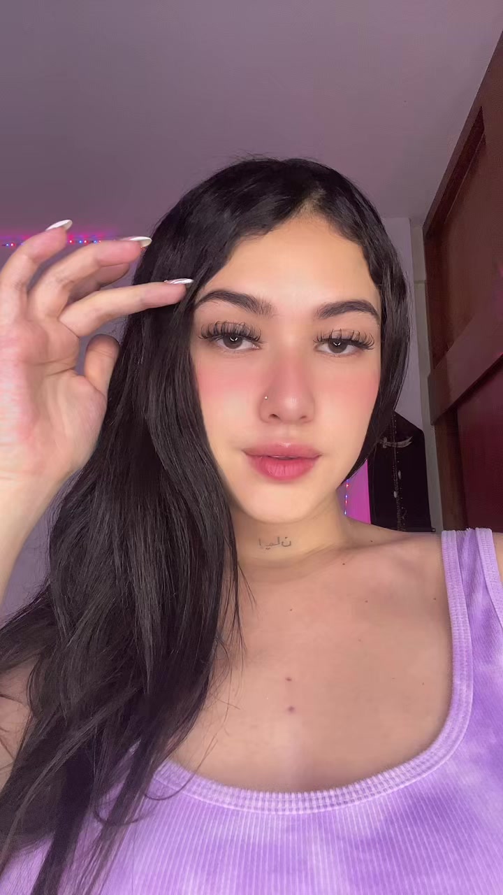 @Ale🍓
