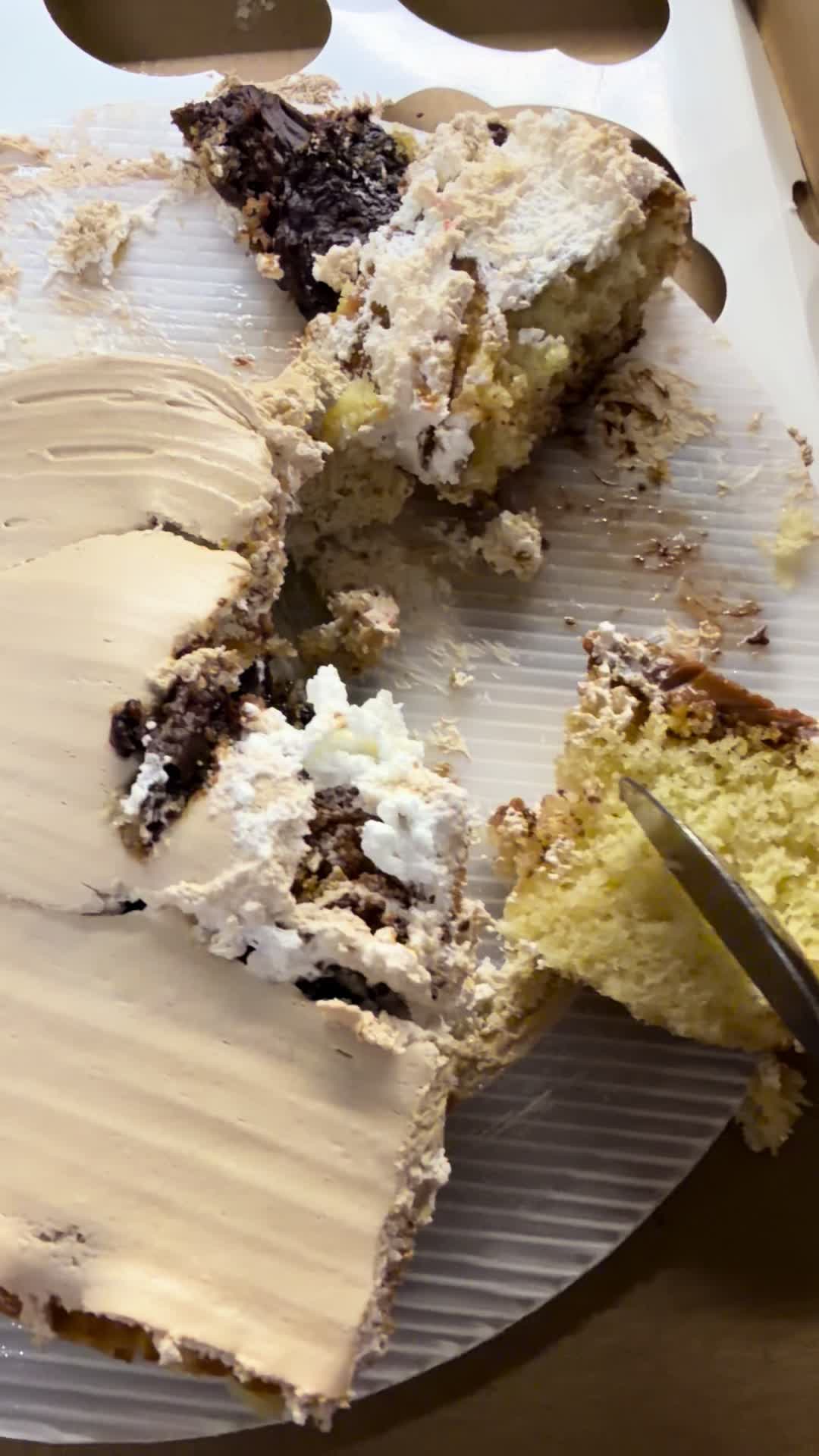 @Marie'S Desserts