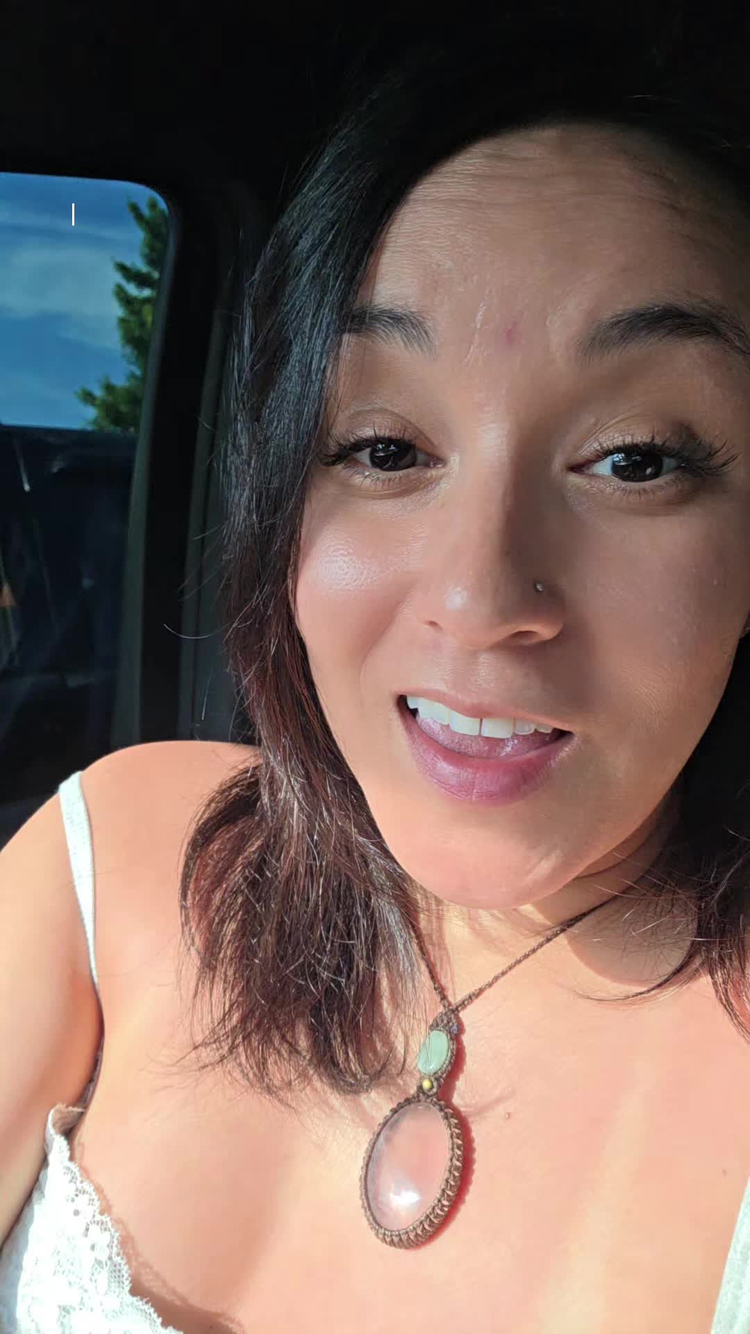 @Ask_Ashley479