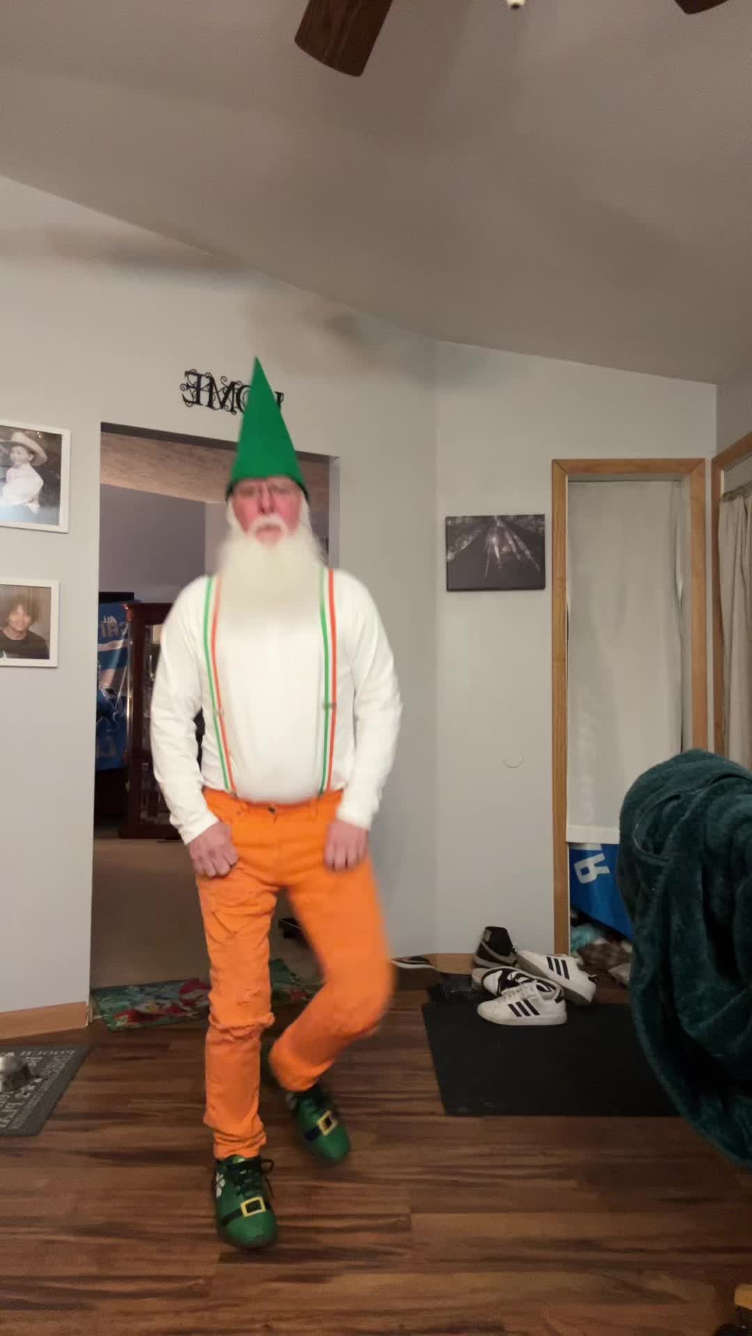 @Gerald papa gnome wellman