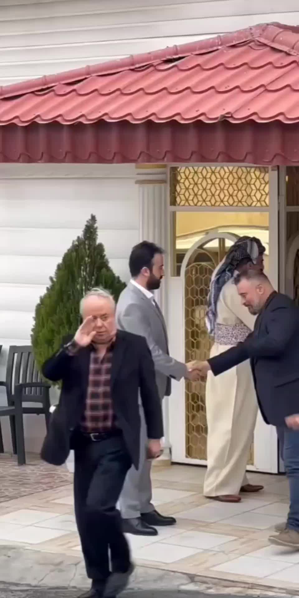 @Barwari👑