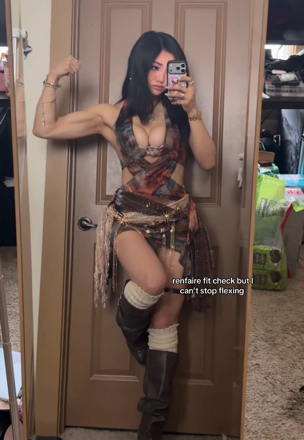 @Emeowie