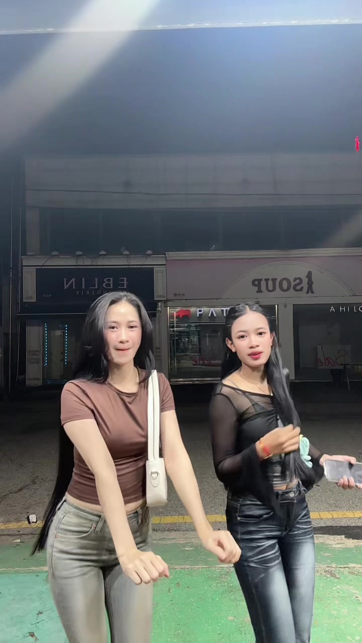 @๋๋น ๐ฆ