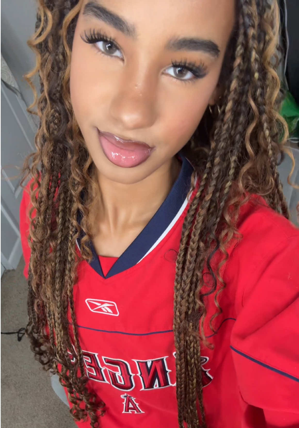 @superswagfunnygirl