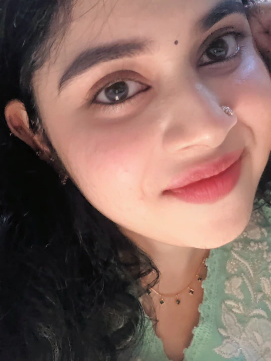 @Mizhi(മിഴി)...🫴🦋❤️🧿🪬🧿