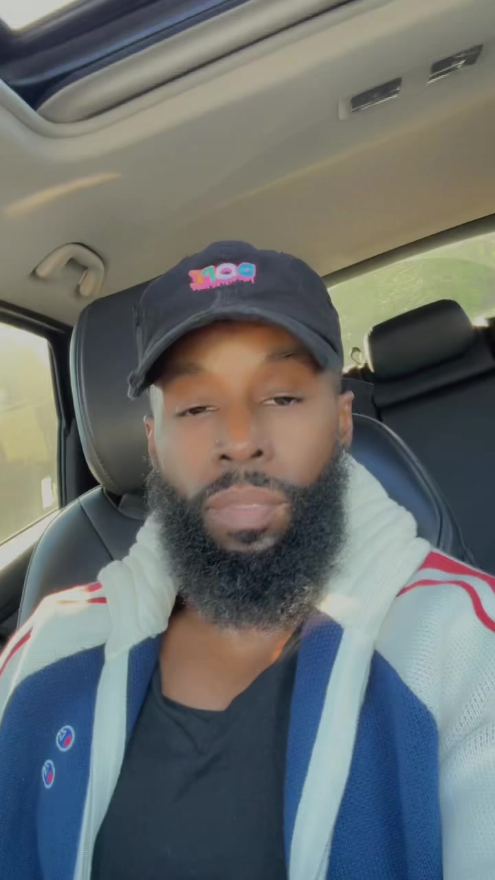 @firstname_leon