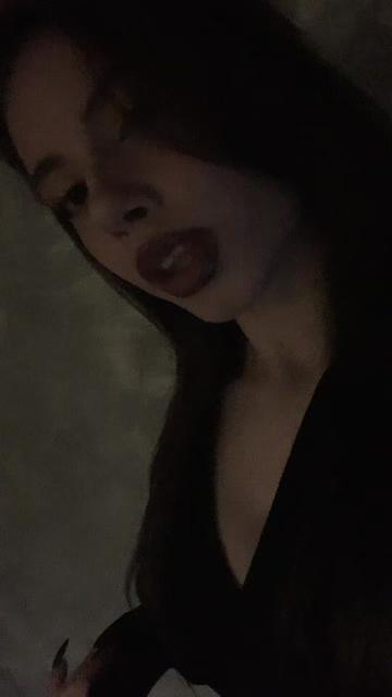 @🕷