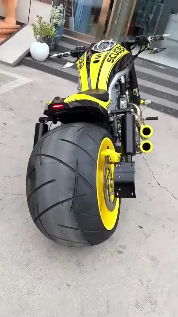 @SUPER BIKE