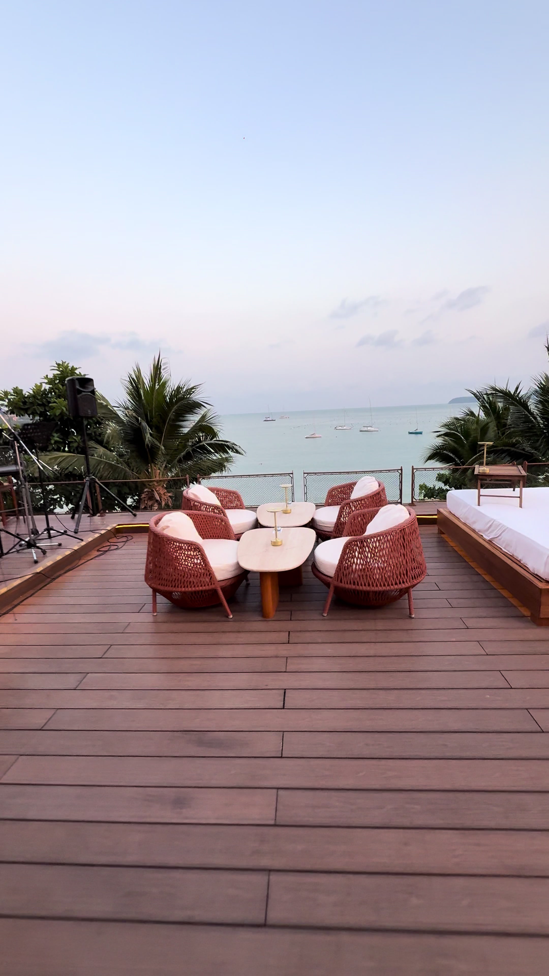 @explorethailand1