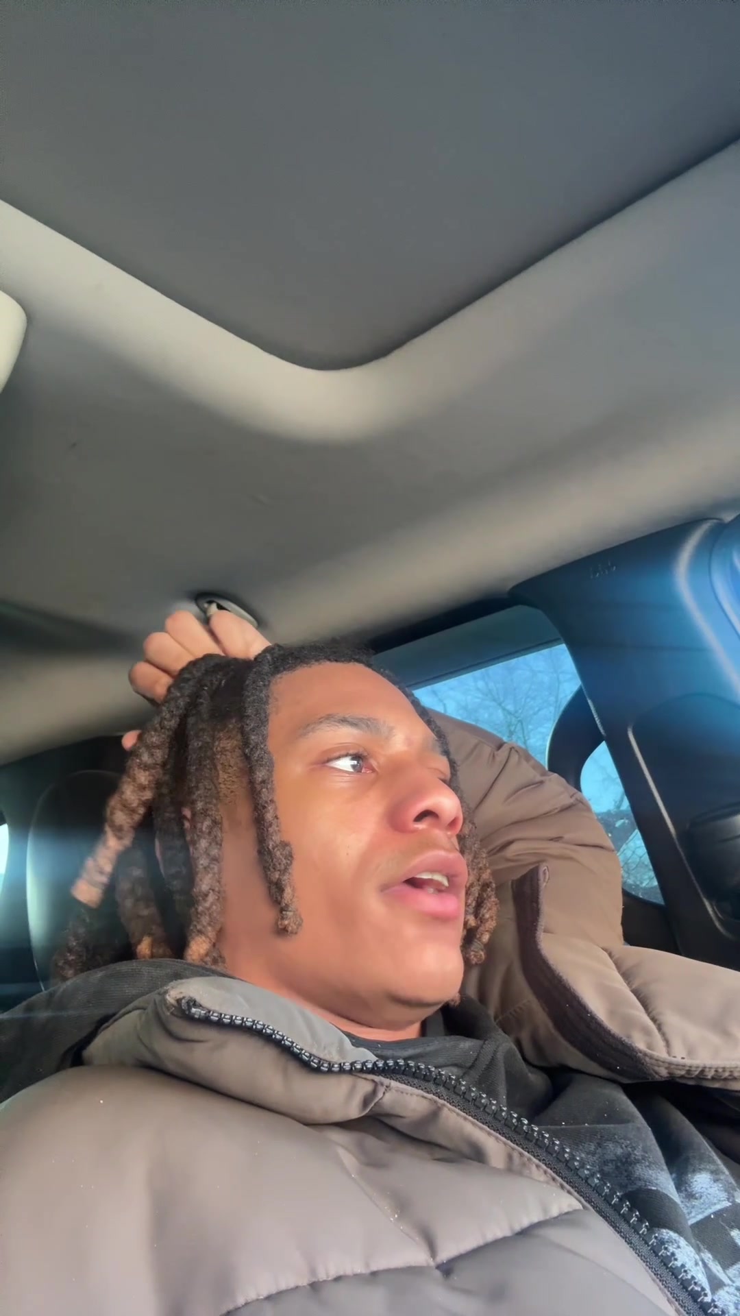 @H!M