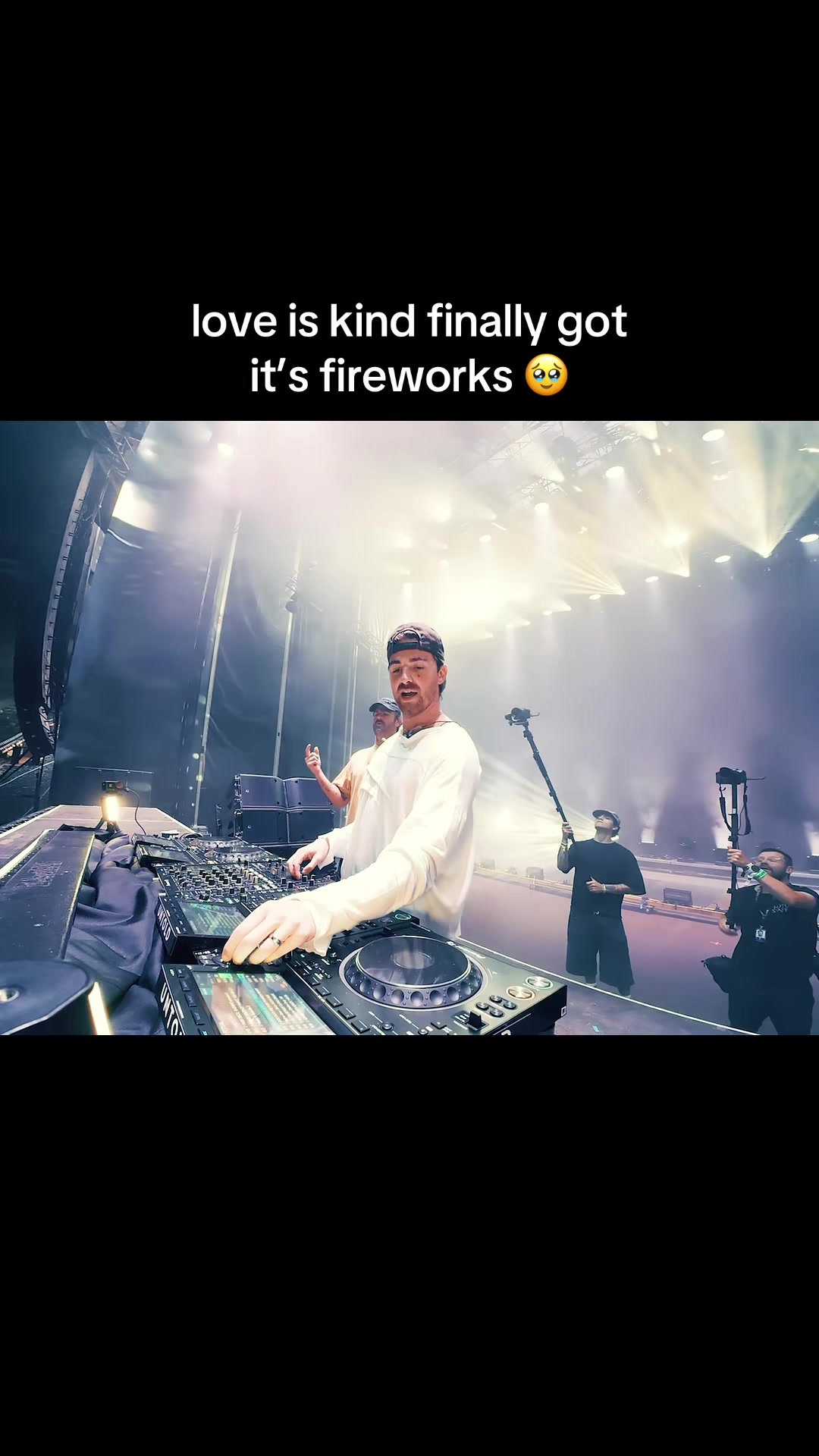 @The Chainsmokers
