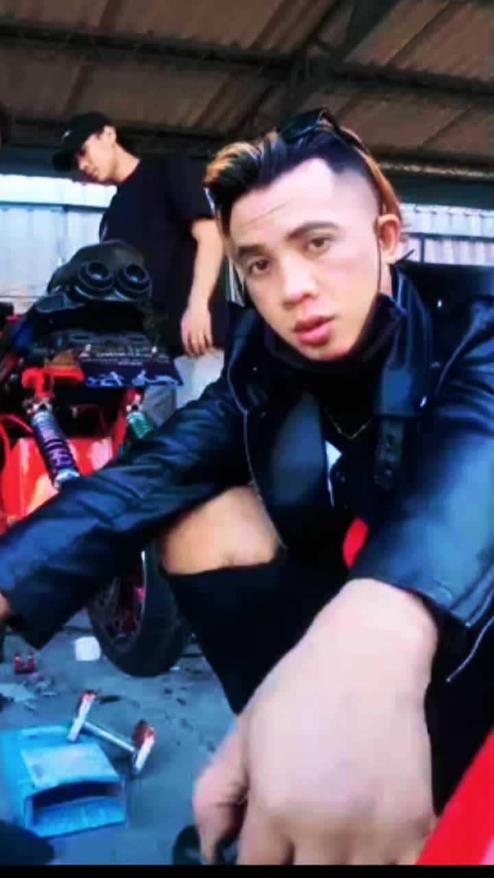 @ᒪ@ƙί¥☯🔥