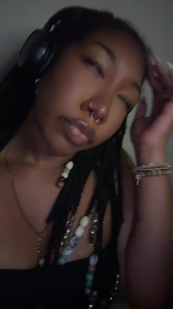 @Gia🧸